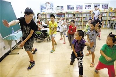 我没有什么舞蹈基础我想<em>跳街舞</em>那首歌好-求那