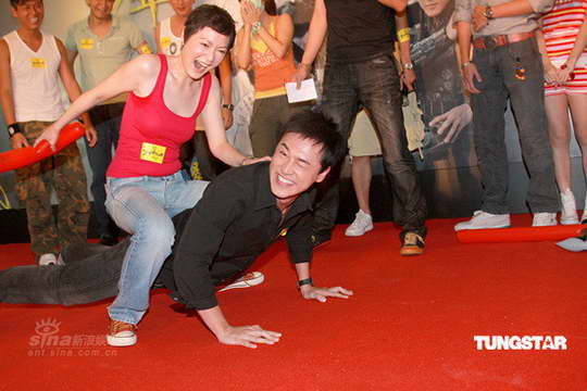 打屁股的故事,是男打女,最好在12岁左右,不要出