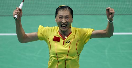 图文-中国锁定羽毛球女单金牌 张宁举臂高呼
