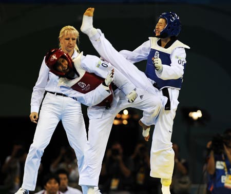 Wu of China wins women's 49KG taekwondo gold at Beijng Olympics