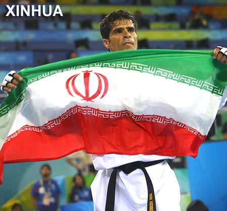 Iraní Hadi Saei logra oro de taekwondo masculina de 80 kg  