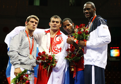 Boxe : Rakhim Chakhkiev, un poids lourd en or