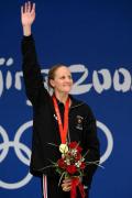 图文-奥运会女子200米仰泳决赛 考文垂终于摘金