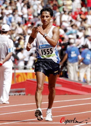 图文-北京奥运会男子20公里竞走 慢慢走别退后 