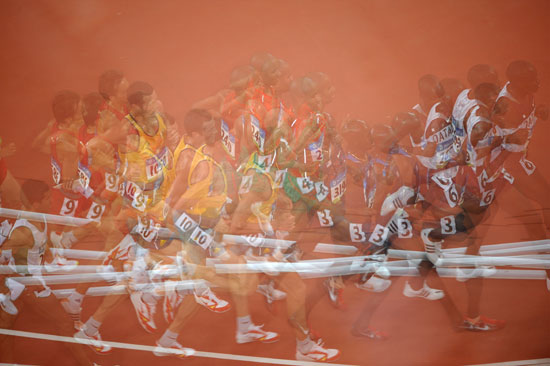 图文-奥运会男子5000米预赛 争先恐后