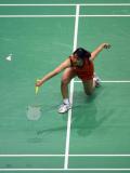 图文-奥运会11日羽毛球女单赛况 接球姿势优雅