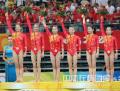 图文-中国体操首夺奥运女团冠军 中国队登上领奖台