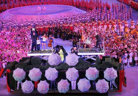 图文-北京奥运会圆满落下帷幕 伦敦表演不负众望