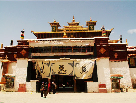 桑耶寺：西藏第一座寺庙 此世界无以伦比之寺院(图)