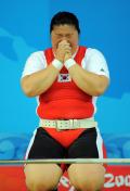 图文-[奥运]女举75公斤以上级 张美兰夺冠激动万分
