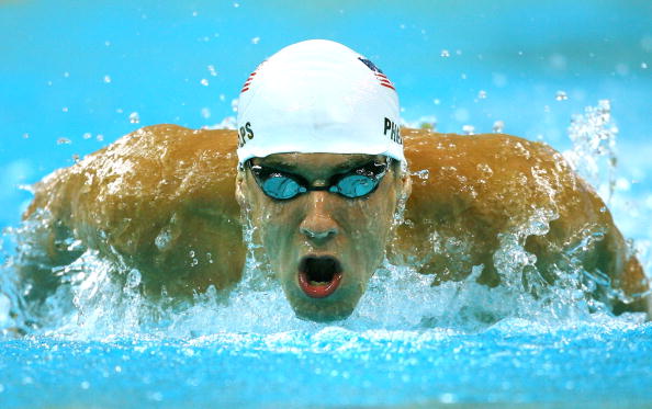 图文-男子400米个人混合泳预赛 菲尔普斯开创历史