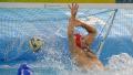 图文-奥运男子水球排名赛激战