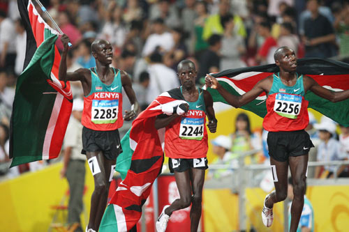 图文-田径男子3000米障碍赛 肯尼亚三兄弟称雄