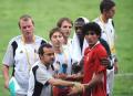 图文-巴西1-0比利时 比利时国奥队球员费莱尼被罚下