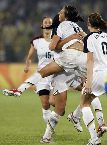 图文-女足美国1-0巴西夺金 梦想终于实现