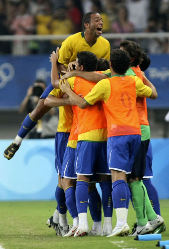 图文-男足巴西胜比利时摘铜 胜利已握在手