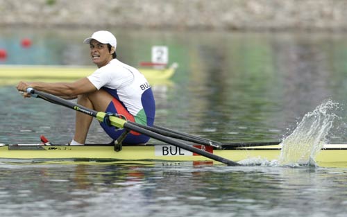图文-女子单人双桨决赛 奥运冠军产生