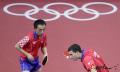 图文-乒乓男女团铜牌附加战 克罗地亚男双发球
