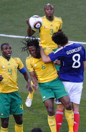 图文-[小组赛]法国VS南非 惊讶对手动作_图片新