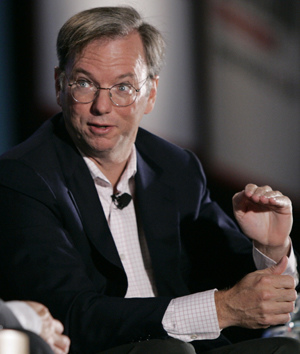 ͼΪ�ȸ�CEO����ˡ�ʩ����(Eric Schmidt)