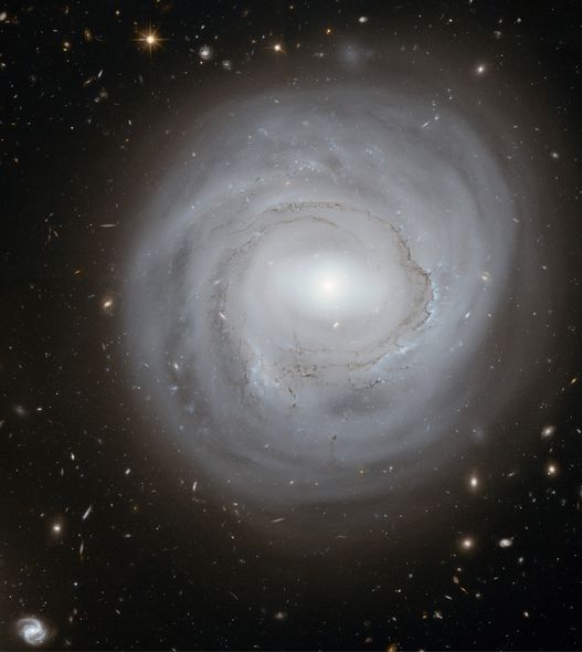 哈勃经典照片：百万恒星汇成宇宙喷泉(图) - 天行者 - 天行者的博客
