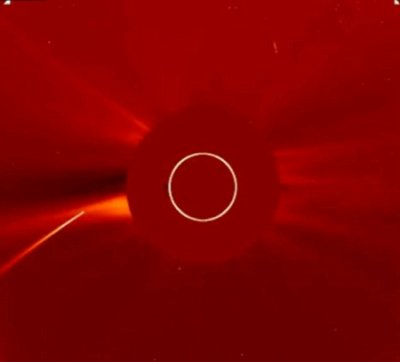 美拍到彗星奔向太阳被吞噬瞬间(组图)