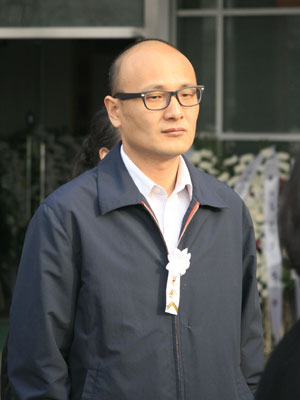 联众创始人鲍岳桥 联众创始人鲍岳桥