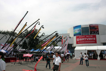 ����չʾ��