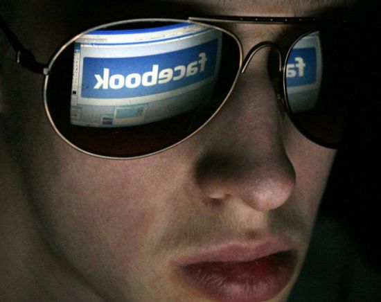 连线:Facebook如何战胜谷歌 连线:Facebook如何战胜谷歌
