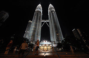  世界最高双塔建筑--吉隆坡双子星大厦