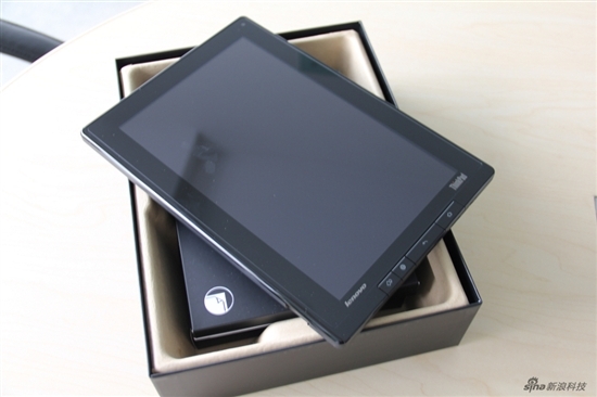 联想回应ThinkPad平板售价质疑：包含意外保险