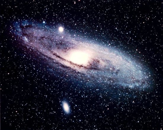 Ůϵ(M31)ϵԼ260꣬ϵԼΧϵͬһϵȺ