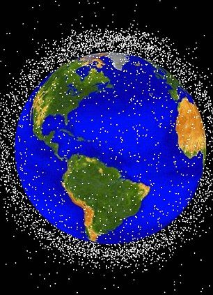 美国宇航局由电脑生成的图解显示了地球周围轨道里具有危险的太空垃圾。据悉有50万个人造太空垃圾以每秒5英里(8.05公里)的速度围绕地球运行
