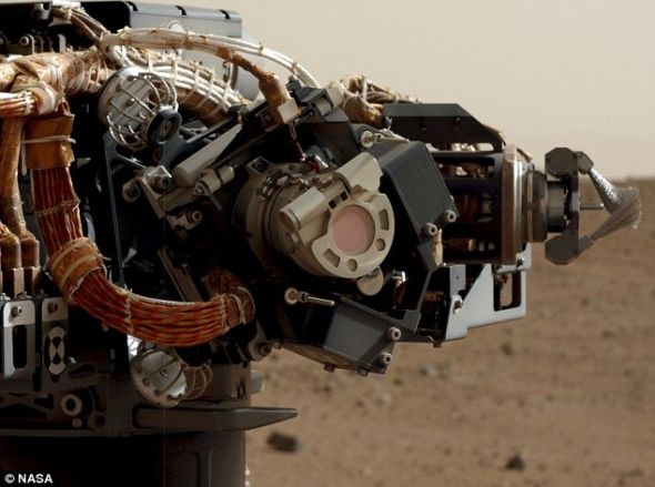 �ڻ��Ǳ��������������Ƭ��չ���˻����ֳ�͸��������(MAHLI)��������