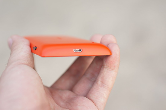 �ٻ�Ǯ������Lumia520/720����