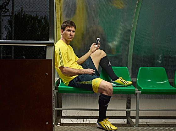 看看梅西C罗用啥 世界杯球星御用手机盘点 |iP