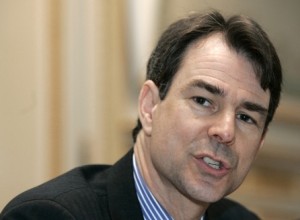 华为聘请前布什政府高官出任顾问_通讯与电讯