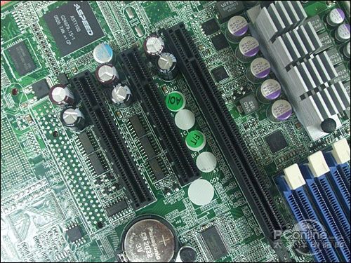 双路至强5500竟不足2K泰安S7001主板
