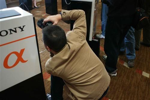 ����Ѳչ��4�֦���Ӱ����:����վ����