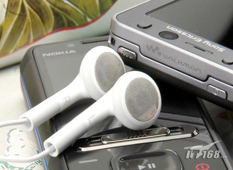����������ŵ����5610XM������W908�Ա�(5)