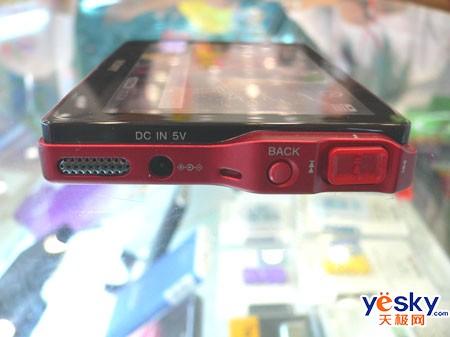 �۸��иߵͲ�ͬ��λ��MP4���������ƴ(2)