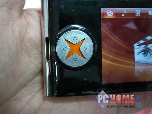 �䱸3Ӣ�����Ŧ��MOMOX3�Ϲ�����