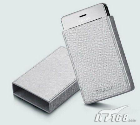 �߷ֱ��ʴ���LG��ɫ��PRADA�ֻ�����