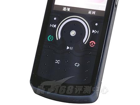 ����������Ħ������ROKRE8�ֻ�����(2)