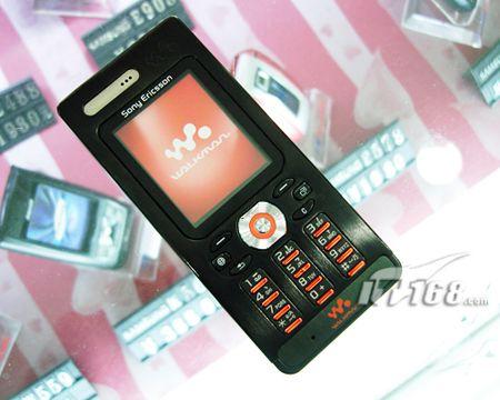 �������ֻ����ᰮ����W880i��1350Ԫ