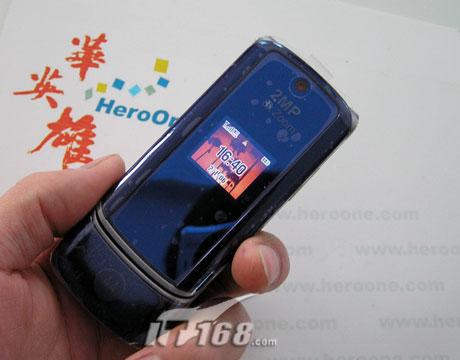 200万像素摩托罗拉超薄翻盖K1跌破千元