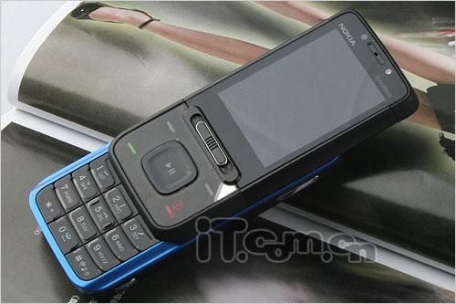极品影音手机诺基亚滑盖5610XM仅2199
