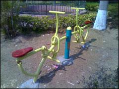 ��������ŵ����5310XM��Ħ��E8�Ա�(9)