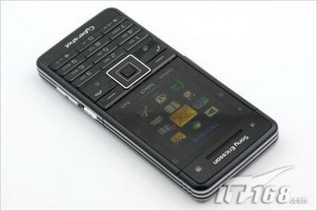 脸部优先对焦索爱C902/C702接受预订
