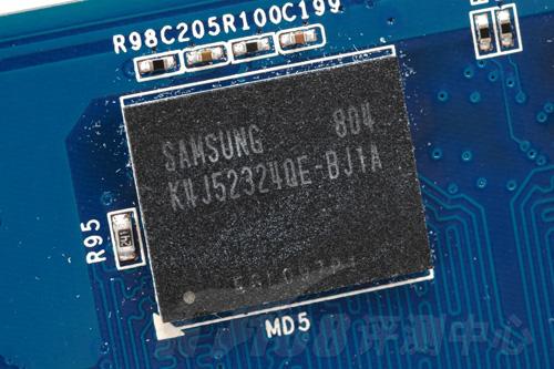 ��Ϸ�ռ�����9600GT�н�Я��ħ�̵ǳ�(2)